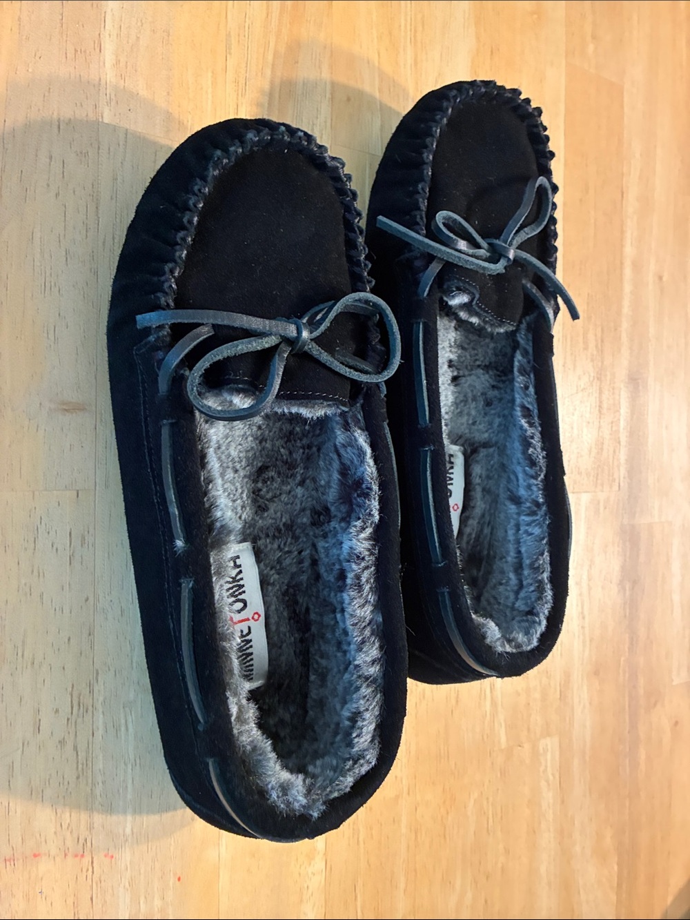 Minnetonka Black Suede Faux-Fur Lined Moccasin Shoes